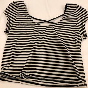 Cropped Stripped Shirt